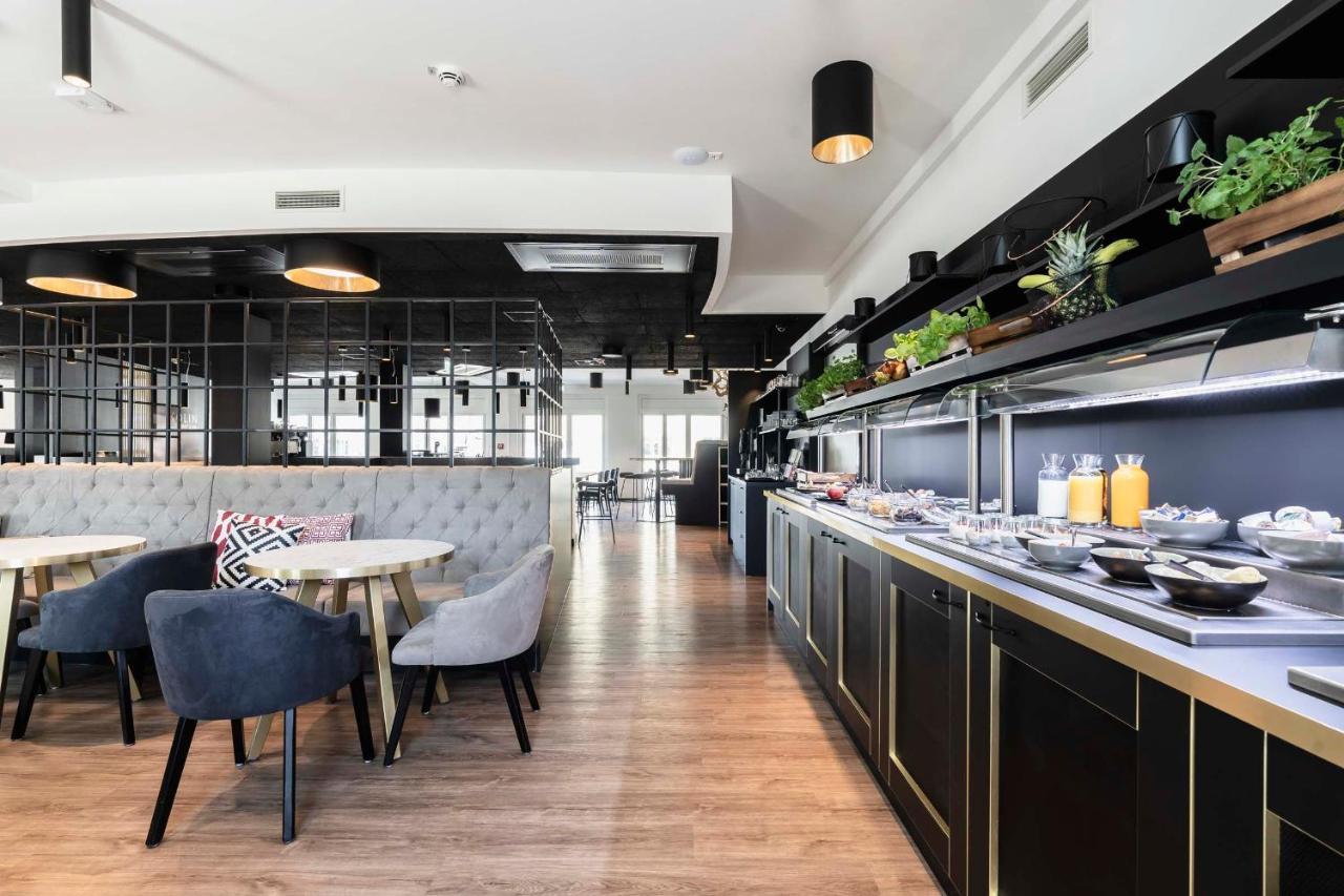 Abasto Hotel Muenchen Feldmoching Ngoại thất bức ảnh