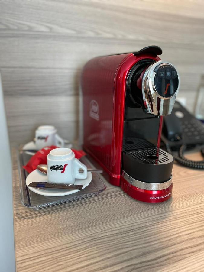Abasto Hotel Muenchen Feldmoching Ngoại thất bức ảnh