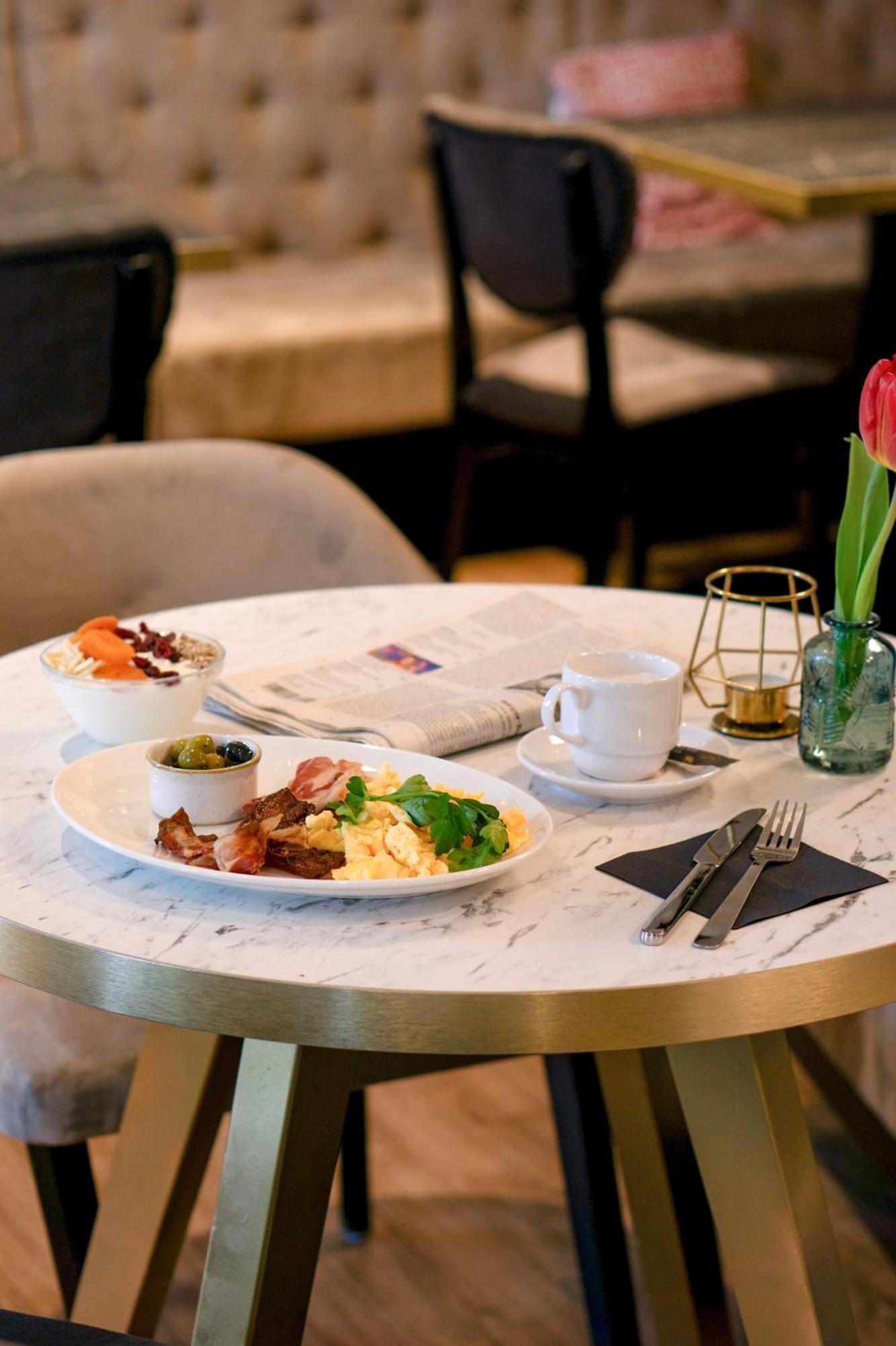 Abasto Hotel Muenchen Feldmoching Ngoại thất bức ảnh