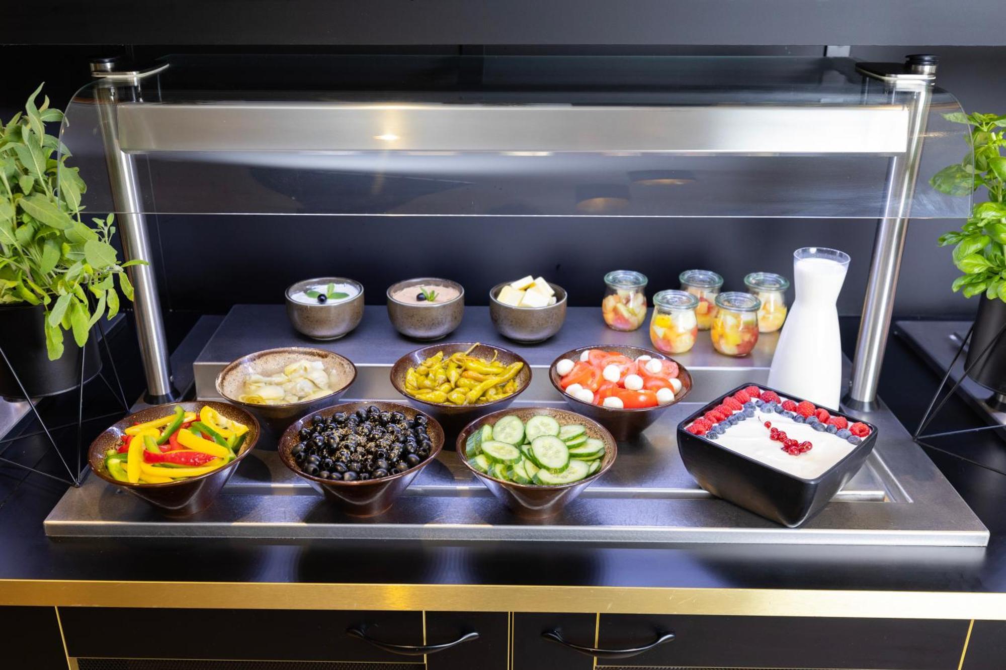 Abasto Hotel Muenchen Feldmoching Ngoại thất bức ảnh
